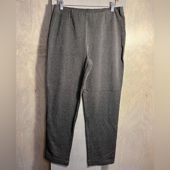 J Jill Ponte Slim Leg Geo print Ponte Pants size M - Picture 1 of 5